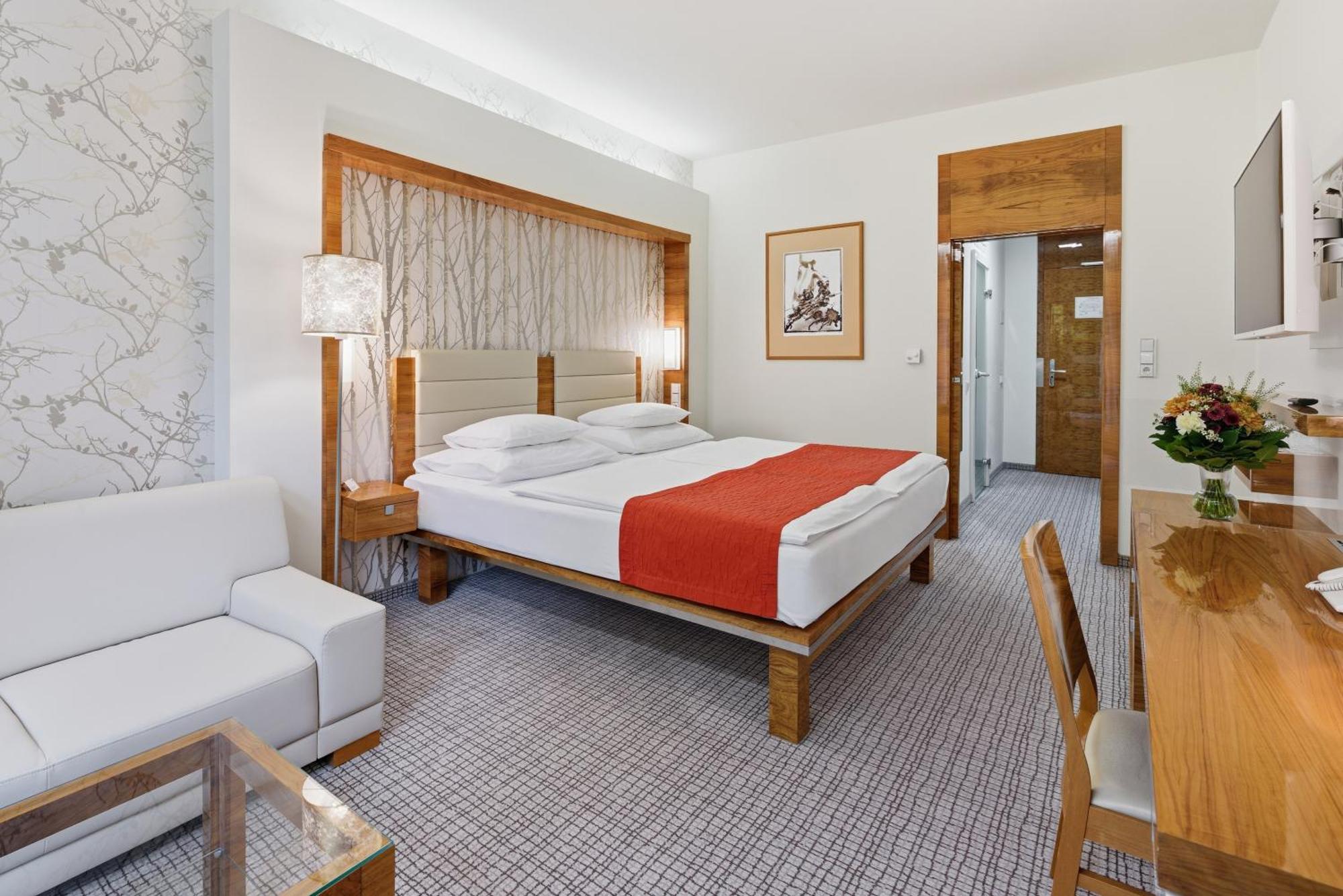 Classic Double Room with Wellness Access,1730027027:JPEG